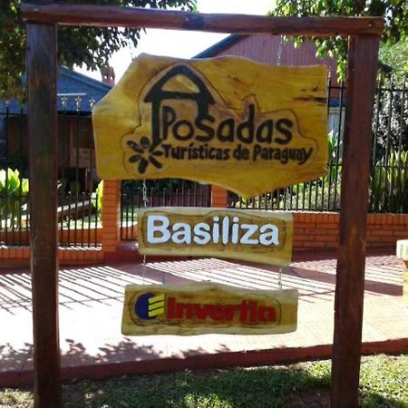 Posada Basiliza, Encarnacion Py Kültér fotó