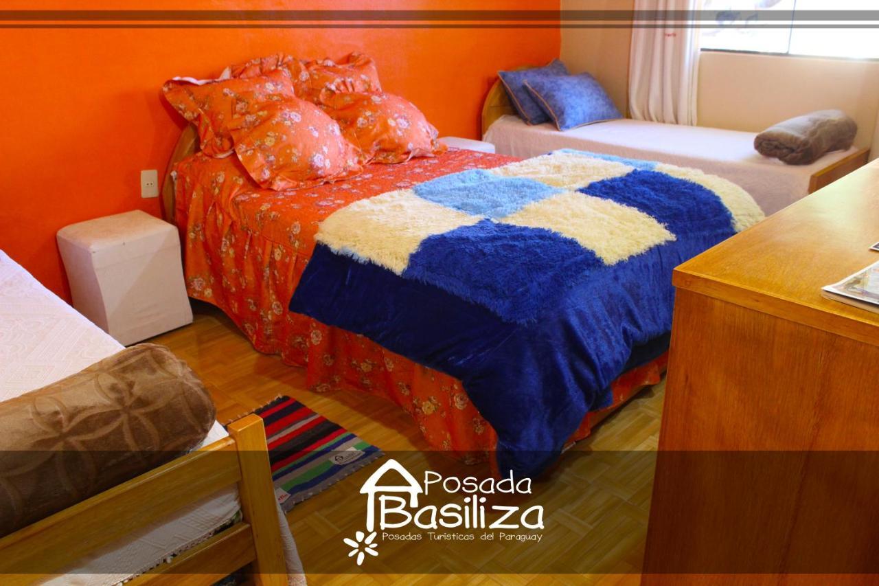 Posada Basiliza, Encarnacion Py Kültér fotó
