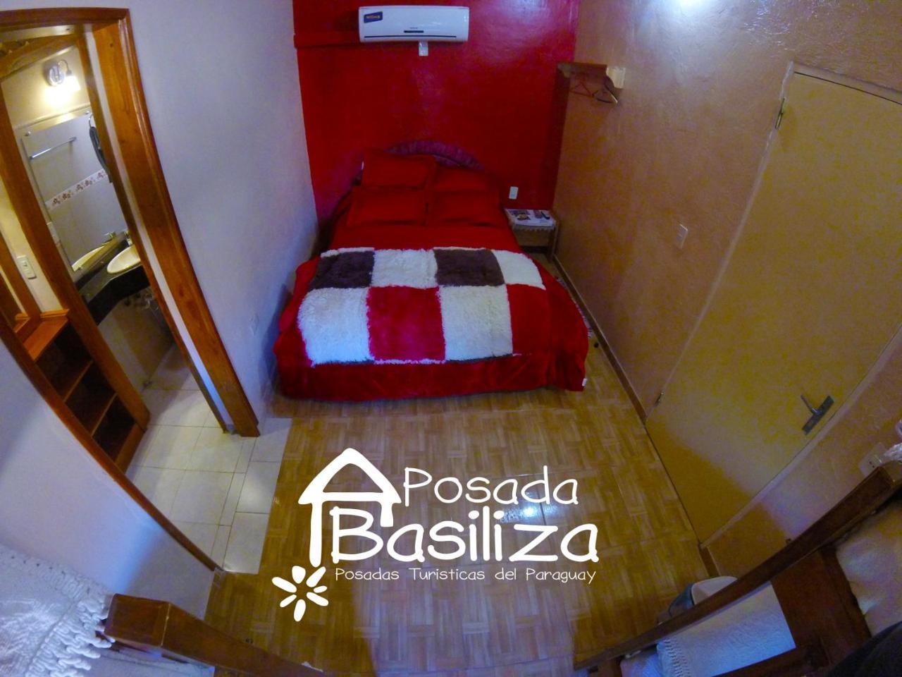 Posada Basiliza, Encarnacion Py Kültér fotó
